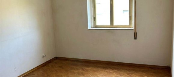 5 rooms Apartment in Piombino, Italy No. 278516 20