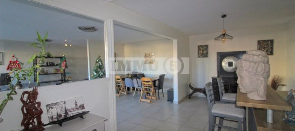 3 chambres Appartement à Champs-sur-Marne, France No. 174279 4