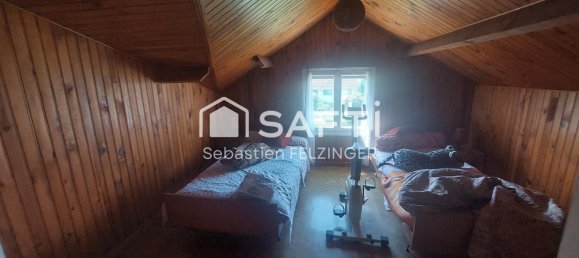 3 bedrooms House in Laon, France No. 61281 10