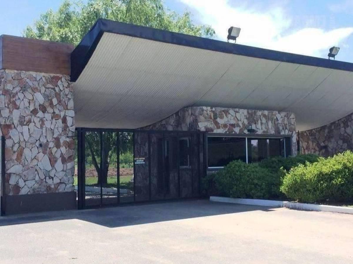  Land in Pilar, Argentina No. 110607