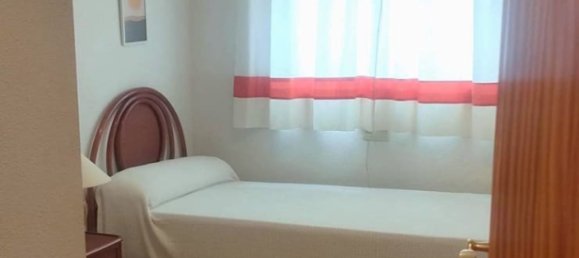 Дом с 4 спальнями в Аликанте, Испания № 191281 16