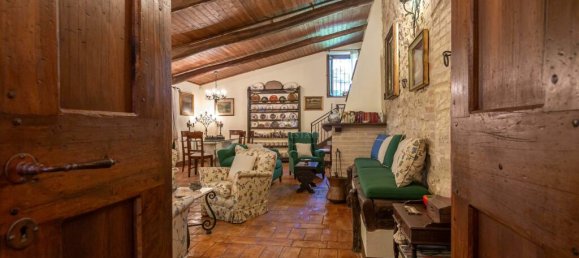 Terreno T4 em Calvi dell'Umbria, Italy N.º 138210 19