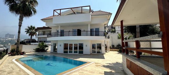 6 rooms Villa in Kargicak, Turkey No. 22686 2