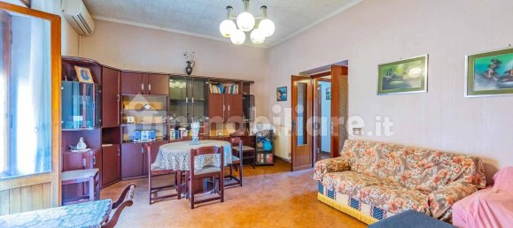 2 bedrooms Apartment in Rome, Italy No. 300975 14