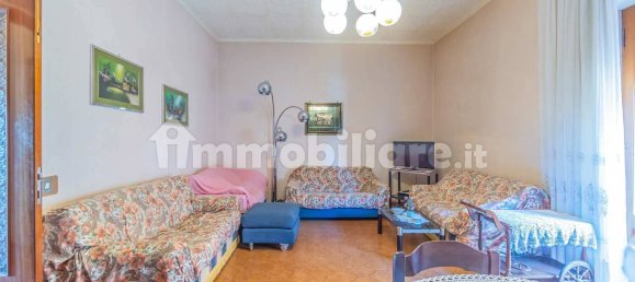 2 bedrooms Apartment in Rome, Italy No. 300975 2