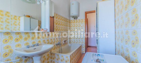 2 bedrooms Apartment in Rome, Italy No. 300975 25