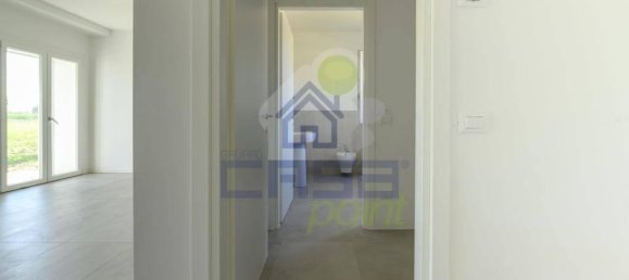 Villa de 4 divisões em Cremona, Italy N.º 27549 19