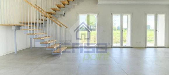 Villa de 4 divisões em Cremona, Italy N.º 27549 9