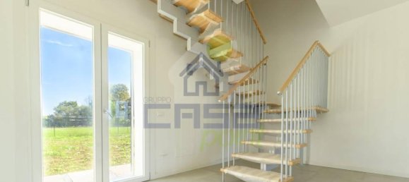 Villa de 4 divisões em Cremona, Italy N.º 27549 8