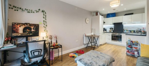 Apartamento de 1 dormitorio en London, United Kingdom No. 7694 6