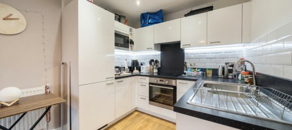 Apartamento de 1 dormitorio en London, United Kingdom No. 7694 3