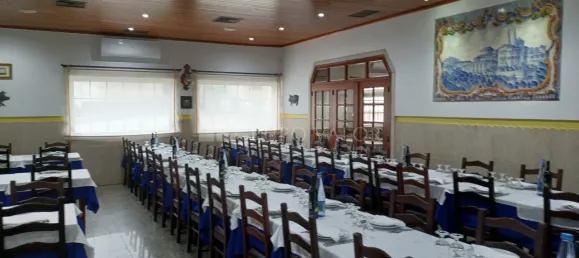 423m² Commercial property in Sintra, Portugal No. 182680 11