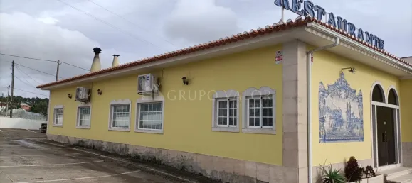 423m² Commercial property in Sintra, Portugal No. 182680 3