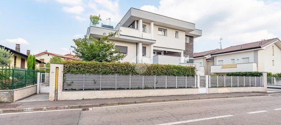 3غرفة شقة في Lainate, Italy رقم 266733 3