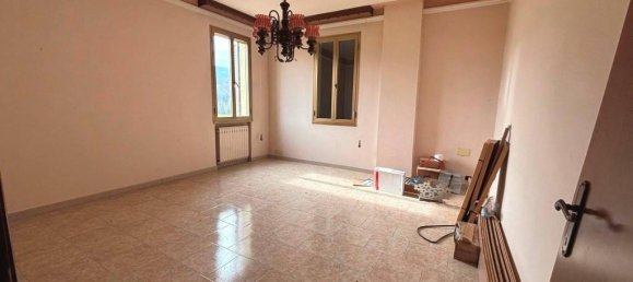 8غرفة شقة في Castelvetro di Modena, Italy رقم 79015 8