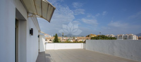 Gebäude in Marbella, Spain 250m², Nr. 117423 10