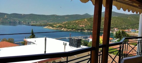 3 bedrooms Apartment in Chalkidiki, Greece No. 6186 4