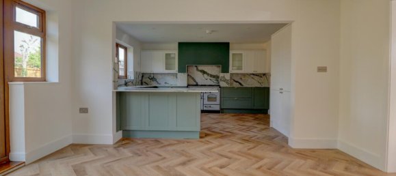 Casa de 4 dormitorios en Canterbury, United Kingdom No. 10474 8