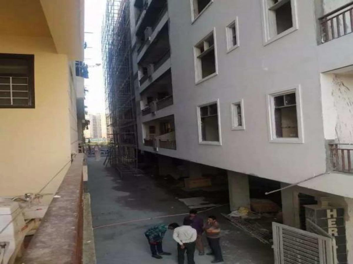 2 Schlafzimmer Haus in Noida, India, Nr. 67769