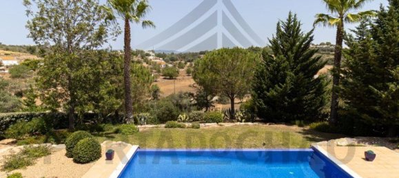 3 bedrooms Villa in Lagoa, Portugal No. 153601 3