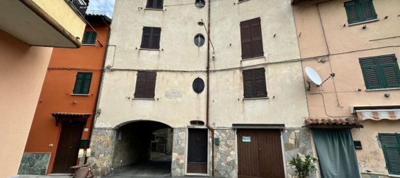 6 bedrooms House in Gavi, Italy No. 339572 3