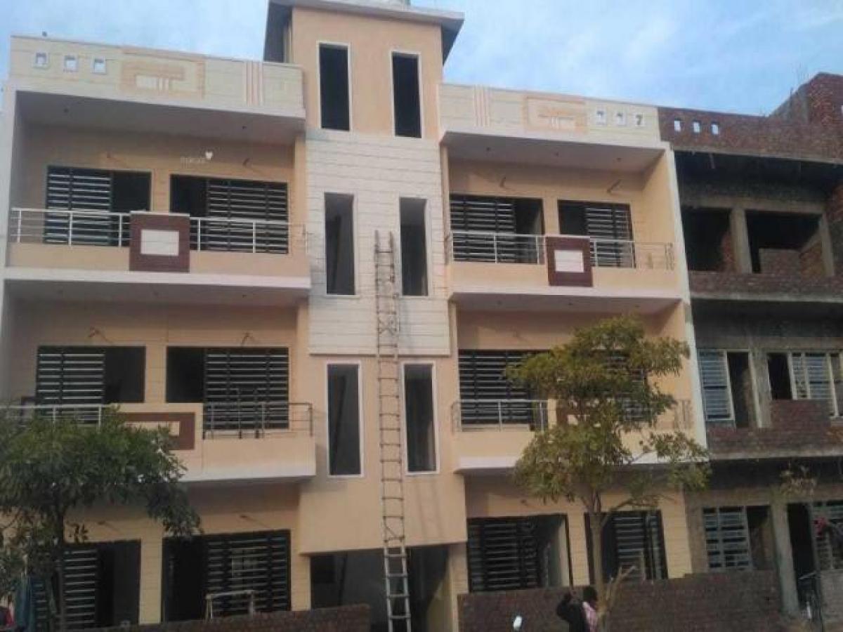 Casa de 3 dormitorios en Mohali, India No. 10388