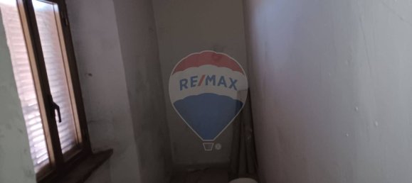 3-salle Appartement à Scurcola Marsicana, Italy No. 57509 15