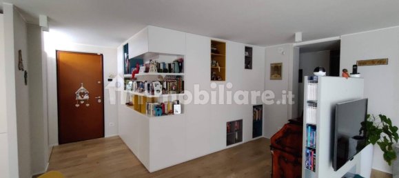 2 bedrooms Penthouse in Cisterna di Latina, Italy No. 293187 10
