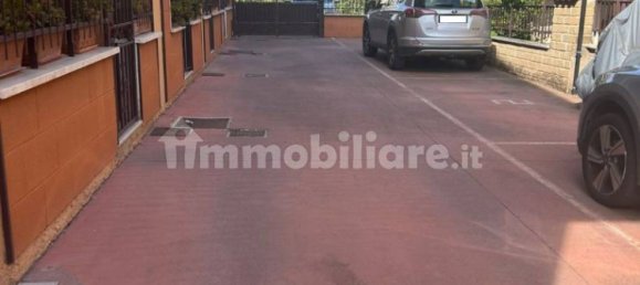 1 bedroom Apartment in Rome, Italy No. 297599 3