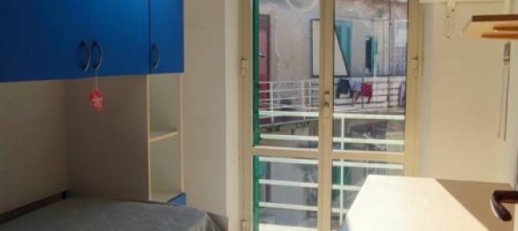 2 bedrooms Apartment in Messina, Italy No. 45130 11