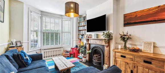 3 bedrooms Commercial property in Thornton Heath, United Kingdom No. 3568 2