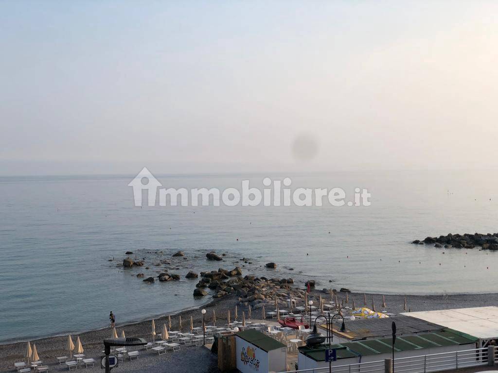 2 bedrooms Apartment in Ventimiglia, Italy No. 192324
