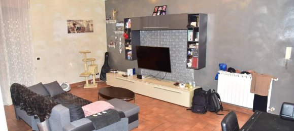 3 rooms Apartment in Tivoli, Italy No. 139711 4