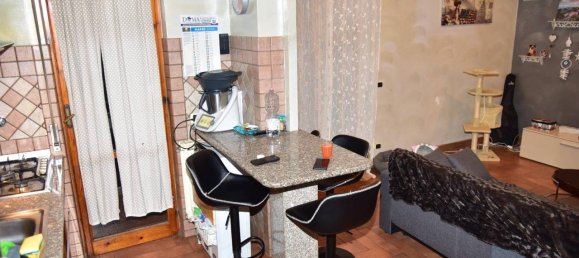3 rooms Apartment in Tivoli, Italy No. 139711 10