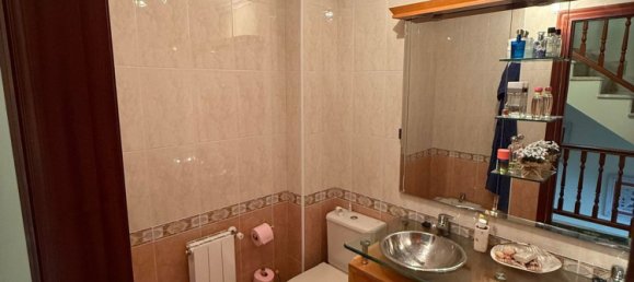 Casa de 4 dormitorios en Laredo, Spain No. 160362 4