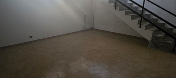 Casa de 4 divisões em Surbo, Italy N.º 297966 5