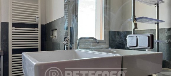 2 Schlafzimmer Wohnung in Crema, Italy, Nr. 360834 20