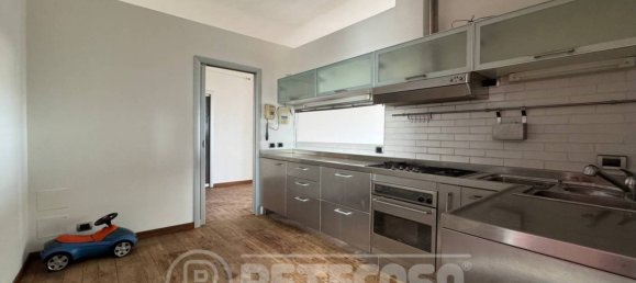 2 Schlafzimmer Wohnung in Crema, Italy, Nr. 360834 7