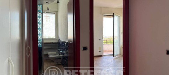 2 Schlafzimmer Wohnung in Crema, Italy, Nr. 360834 12