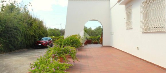 3 bedrooms Villa in Carovigno, Italy No. 265035 12