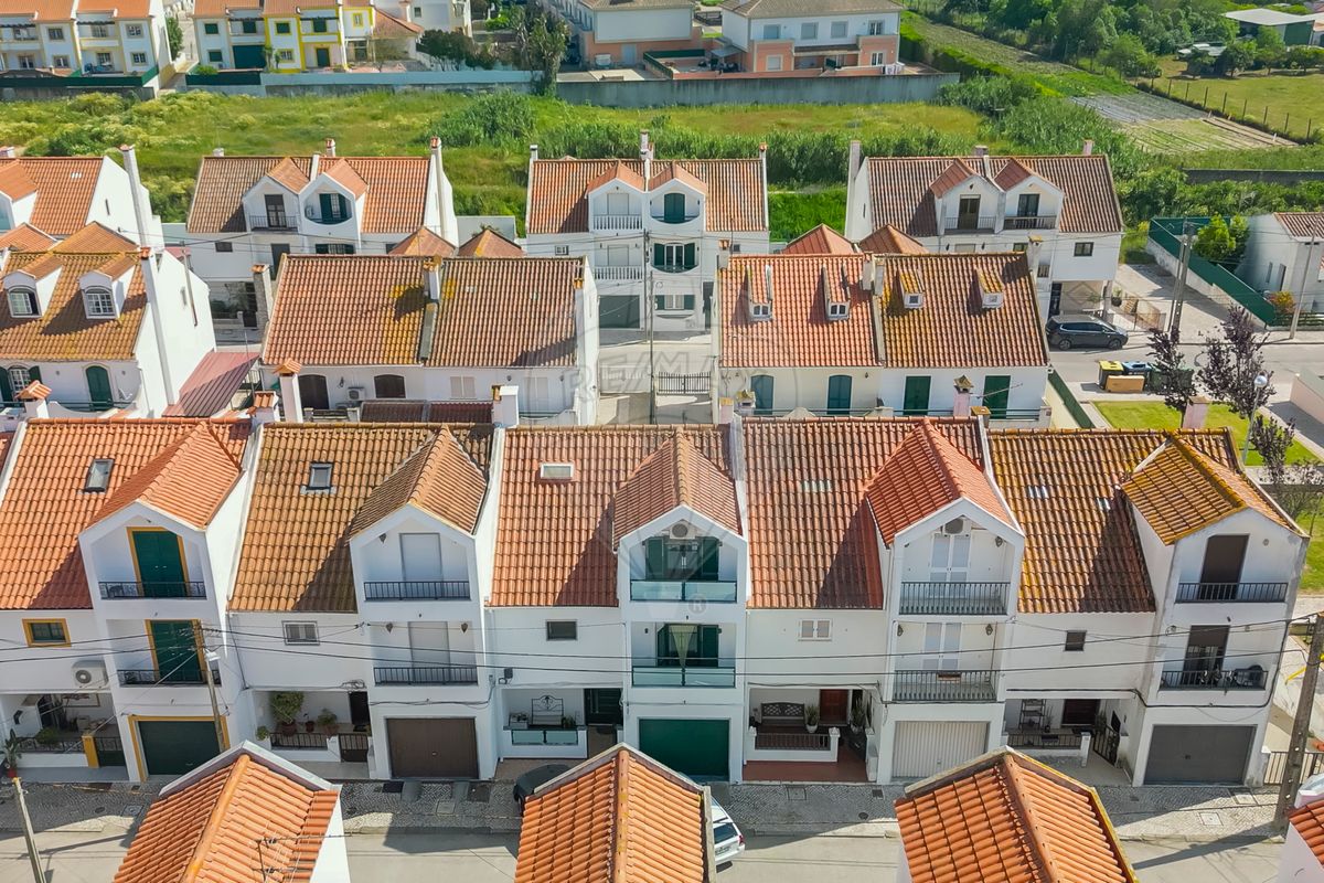 Таунхаус с 5 спальнями в Алкошети, Португалия № 167552