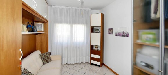 2 Schlafzimmer Wohnung in Pregnana Milanese, Italy, Nr. 320589 26