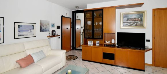 2 Schlafzimmer Wohnung in Pregnana Milanese, Italy, Nr. 320589 11