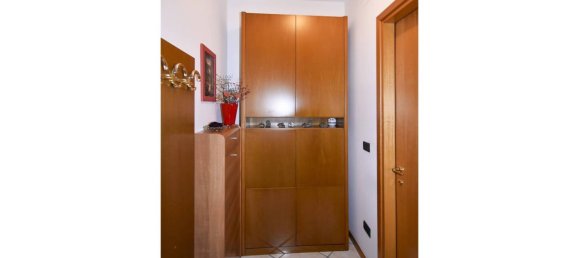 2 Schlafzimmer Wohnung in Pregnana Milanese, Italy, Nr. 320589 8