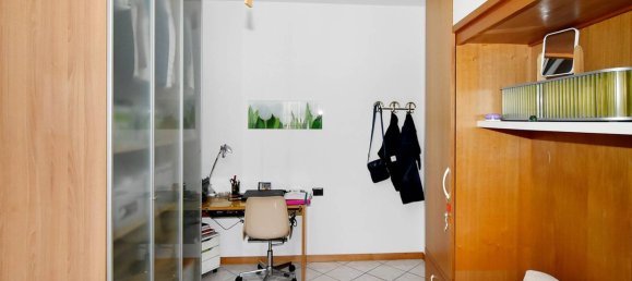 2 Schlafzimmer Wohnung in Pregnana Milanese, Italy, Nr. 320589 27