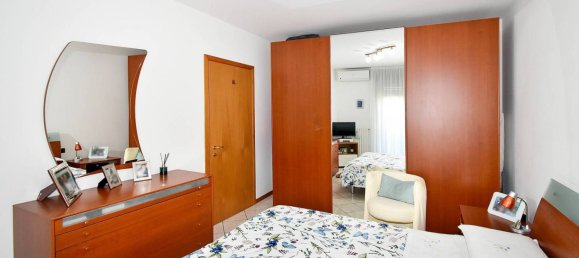 2 Schlafzimmer Wohnung in Pregnana Milanese, Italy, Nr. 320589 25