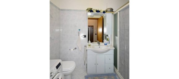 2 Schlafzimmer Wohnung in Pregnana Milanese, Italy, Nr. 320589 9