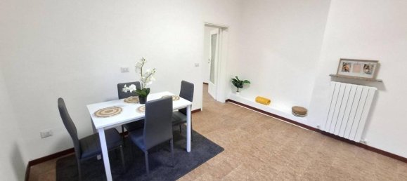 3 rooms Apartment in Appiano Gentile, Italy No. 26814 11