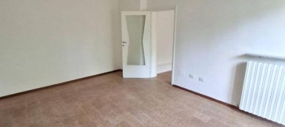 3 rooms Apartment in Appiano Gentile, Italy No. 26814 77