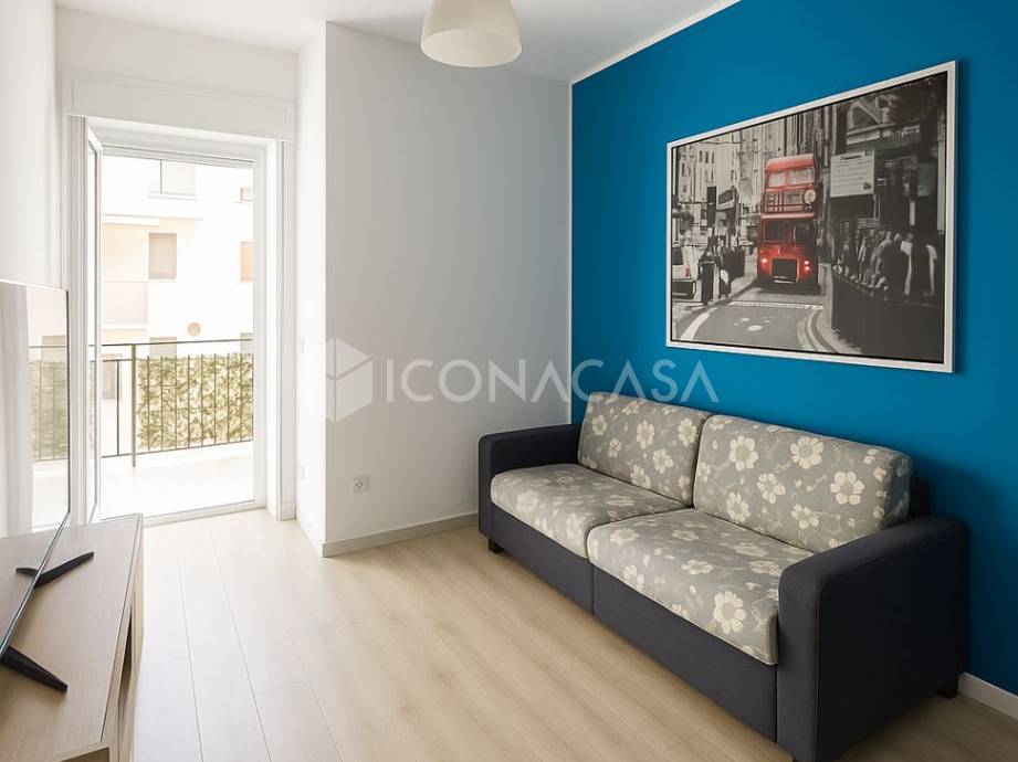 Квартира с 3 комнатами в Пескара, Италия № 354666